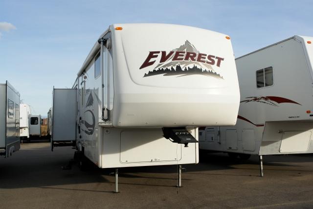 2007 Keystone Everest